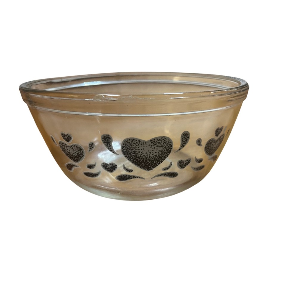 Vintage Anchor Hocking Ovenware 1.5 Qt  Mixing Bowl Heart Pattern